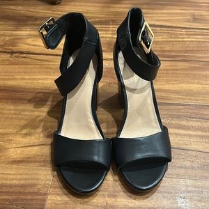 Black Heels w/Gold Strap